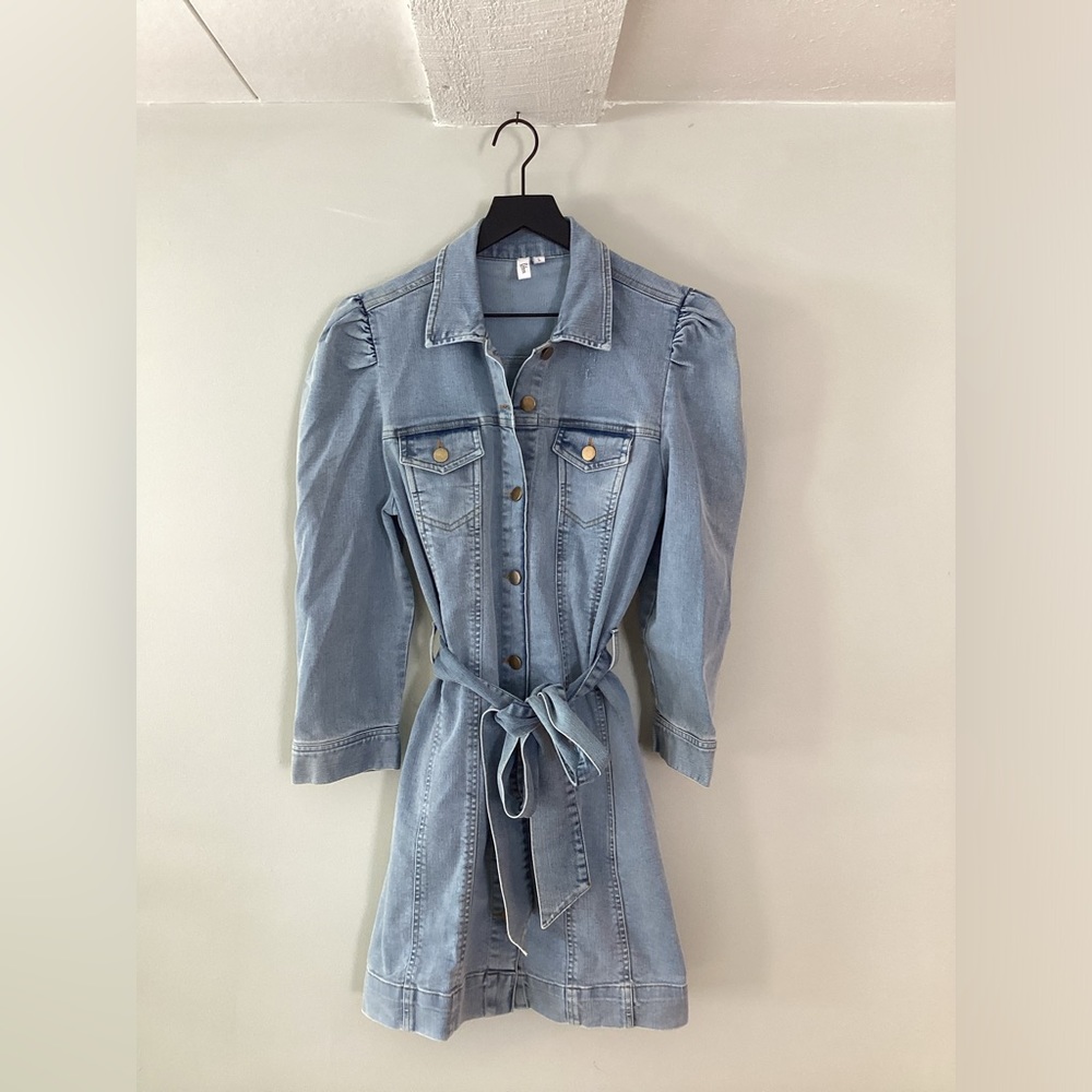 Elan tie-front jean dress L